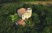 002-castello-di-scerpena-tuscany-italy