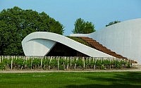005-chateau-cheval-blanc-winery-christian-de-portzamparc