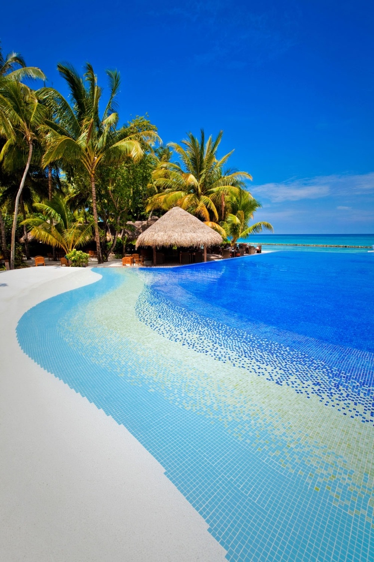 Kuramathi Resort – Maldives