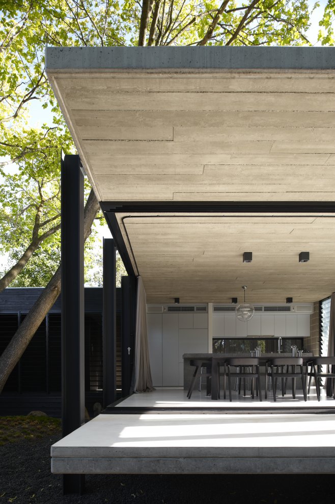 Elm and Villow House by Architects EAT