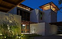 009-courtyard-house-hiren-patel-architects