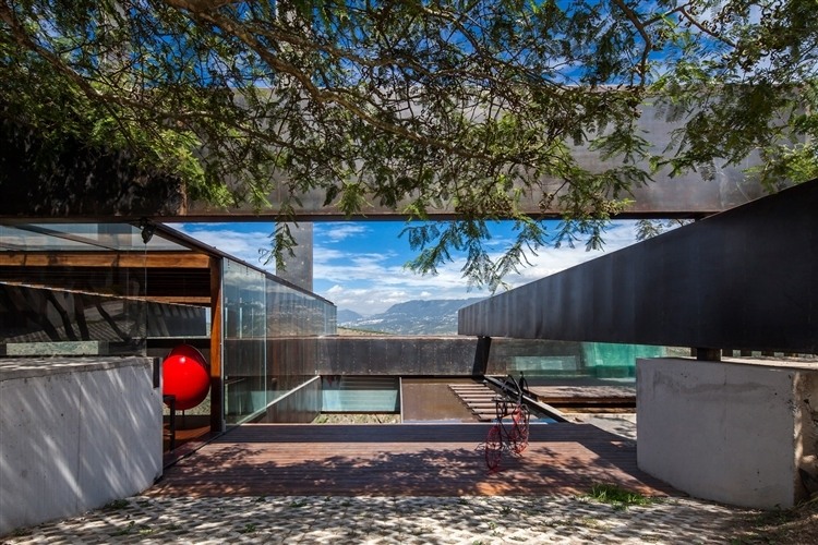 Algarrobos House by Daniel Moreno Flores - 1