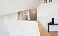 007-blurred-house-bild-architects