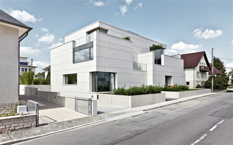 Housing Building by Metaform Atelier D’Architecture - 1