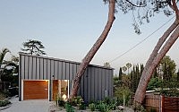 004-big-small-house-anonymous-architects