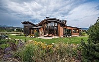 003-roaring-fork-house-ellis-design