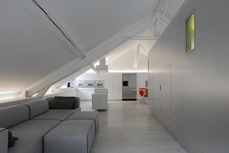 Kempart Loft by Dethier Architectures