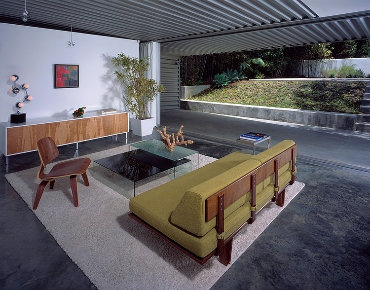 Warm Modern Interiors by Kenneth Brown Design