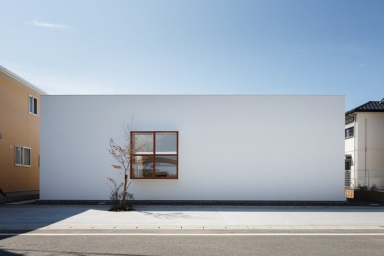 Idokoro Residence by mA-style Architects
