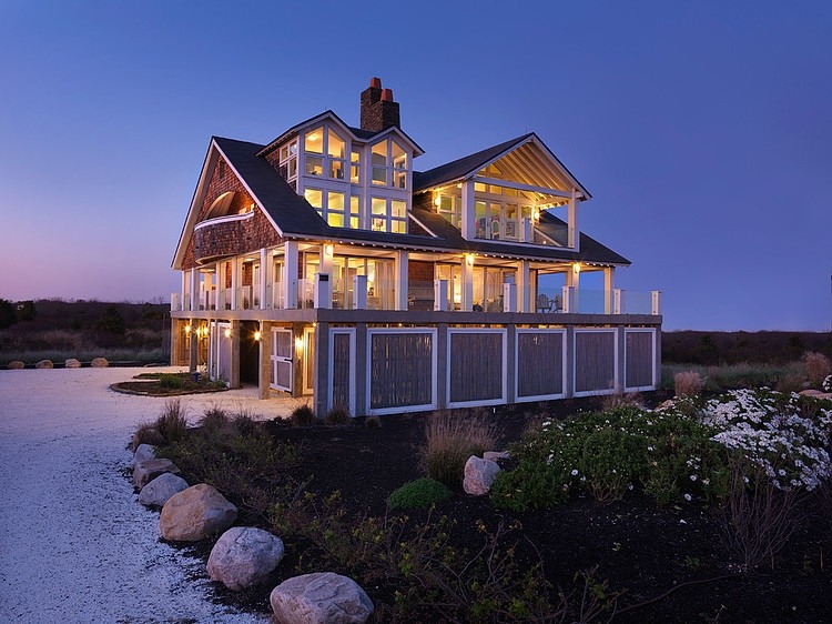 Rhode Island Cottage by Burgin Lambert Architects