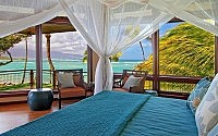 009-dream-beachfront-home