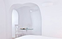 013-katikies-hotel-santorini-greece