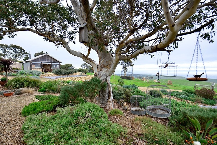 Home Overlooking the Kangaroo Island