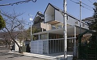 009-house-ishikiri-tato-architects