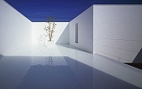 003-white-cave-house-takuro-yamamoto-architects