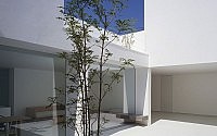 006-white-cave-house-takuro-yamamoto-architects