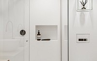 walsh-bay-kbdi-small-bathroom-year-australian-bathroom-designer-2013-darren-genner-minosa-corian-walls-gessi-black-goccia-lupi-base-12