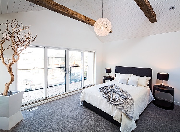 b70 House by Beyond Homes HomeAdore