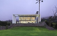 002-house-hill-metropolis-peru