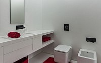 main bedroom (Cabinet, wash basin and bathtub made in Corian®)