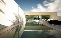 005-jesolo-lido-pool-villa-jm-architecture