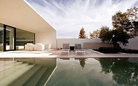 007-jesolo-lido-pool-villa-jm-architecture