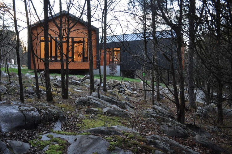 Holston River House by Sanders Pace Architecture