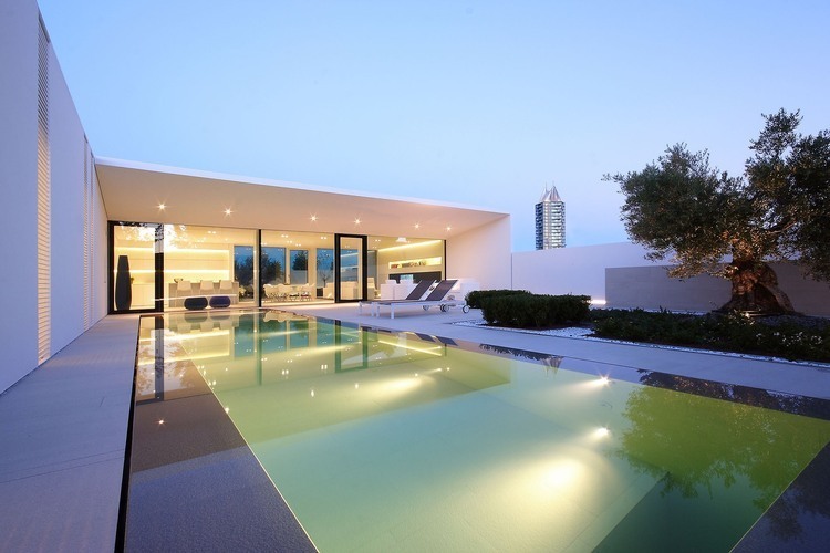 Jesolo Lido Pool Villa by JM Architecture, HomeAdore