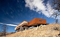 001-sunshine-canyon-residence-tha-architecture