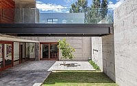 002-los-chillos-house-diez-muller-arquitectos