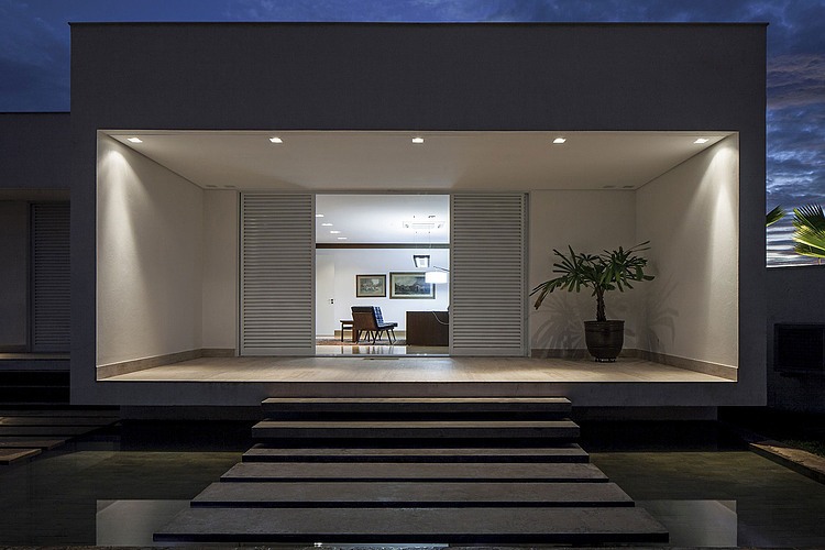 TB Residence by Aguirre Arquitetura