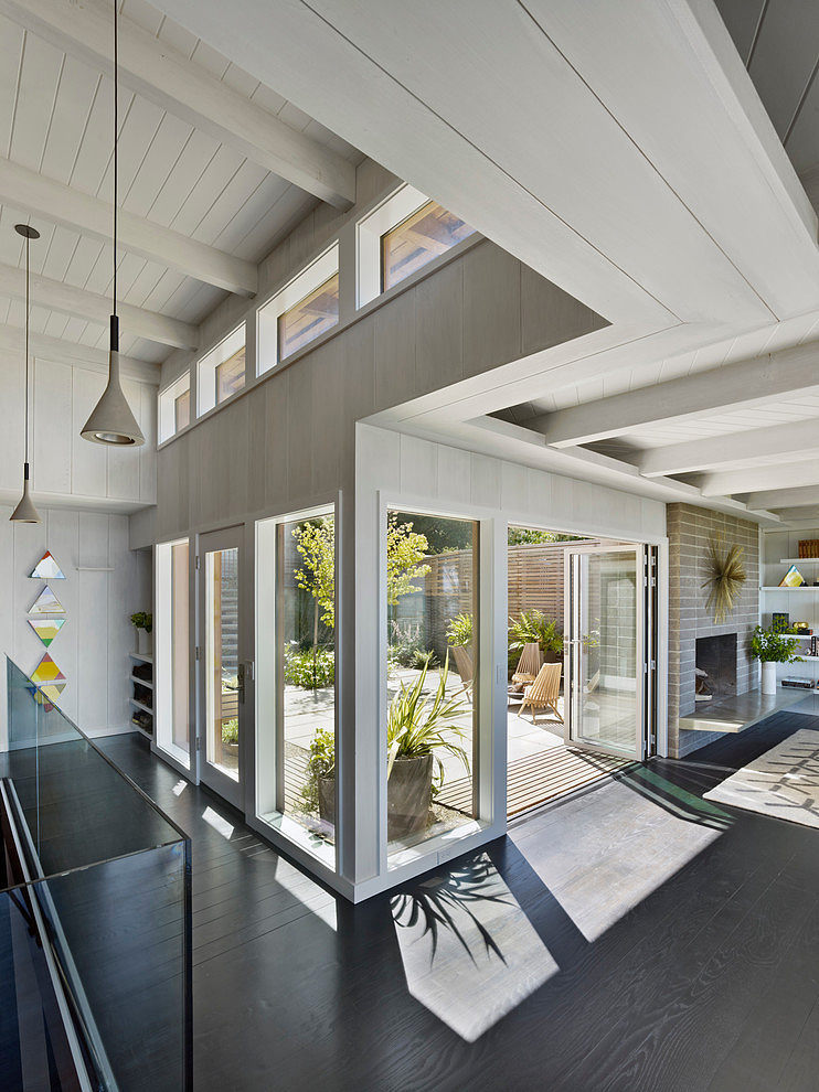 Berkeley Hills House by Yamamar Design
