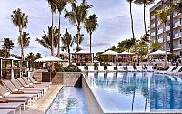 017-andaz-maui-rockwell-group
