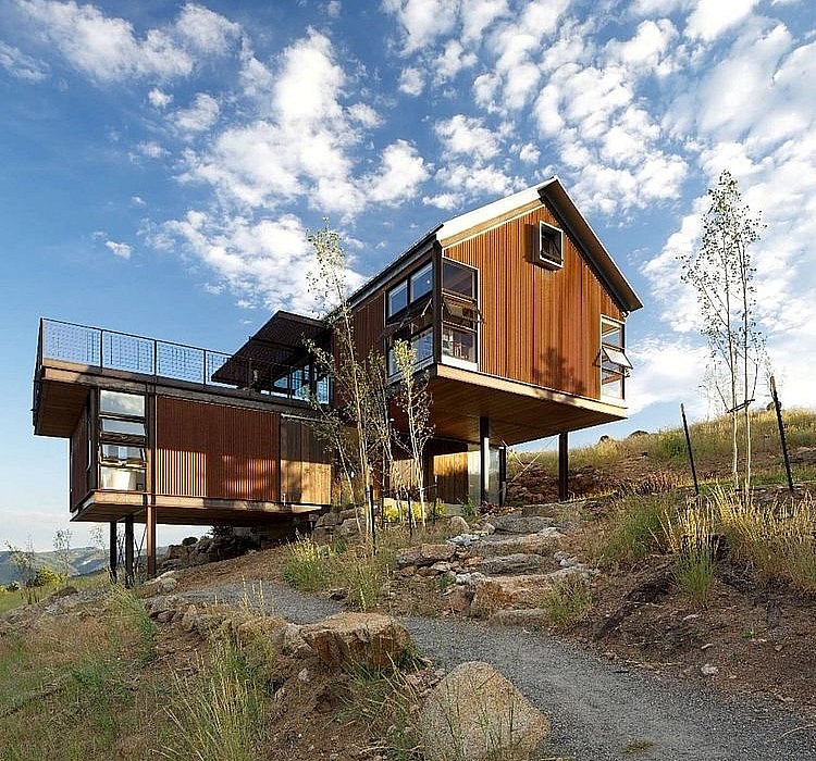 Sunshine Canyon House by Renée Del Gaudio Architecture
