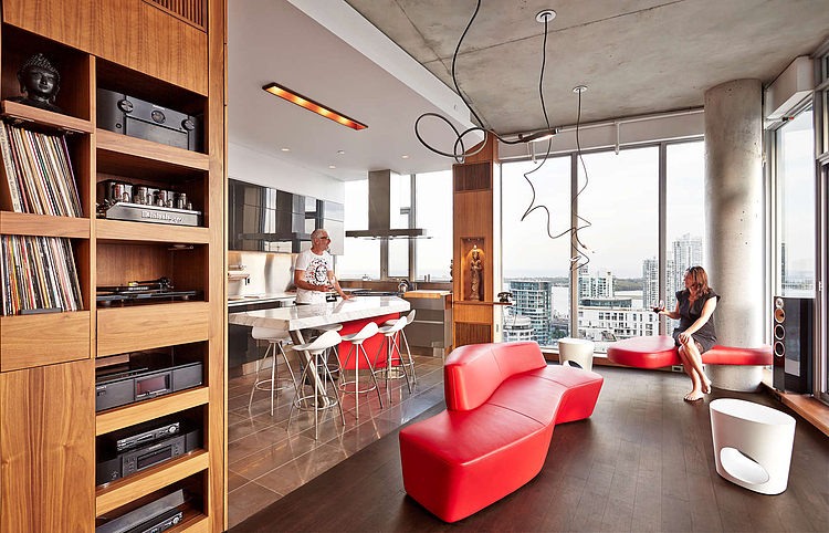 Fichman Penthouse by Regionalarchitects