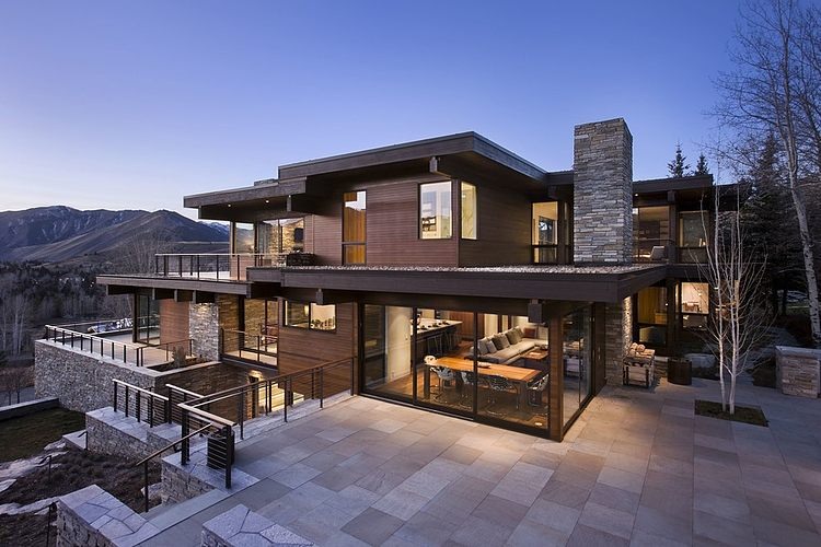 Contemporary Home in Sun Valley