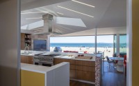 011-beach-house-robert-kerr-architecture-design