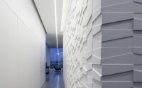 024-layers-white-pitsou-kedem-architects