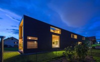 015-house-37-juri-troy-architects