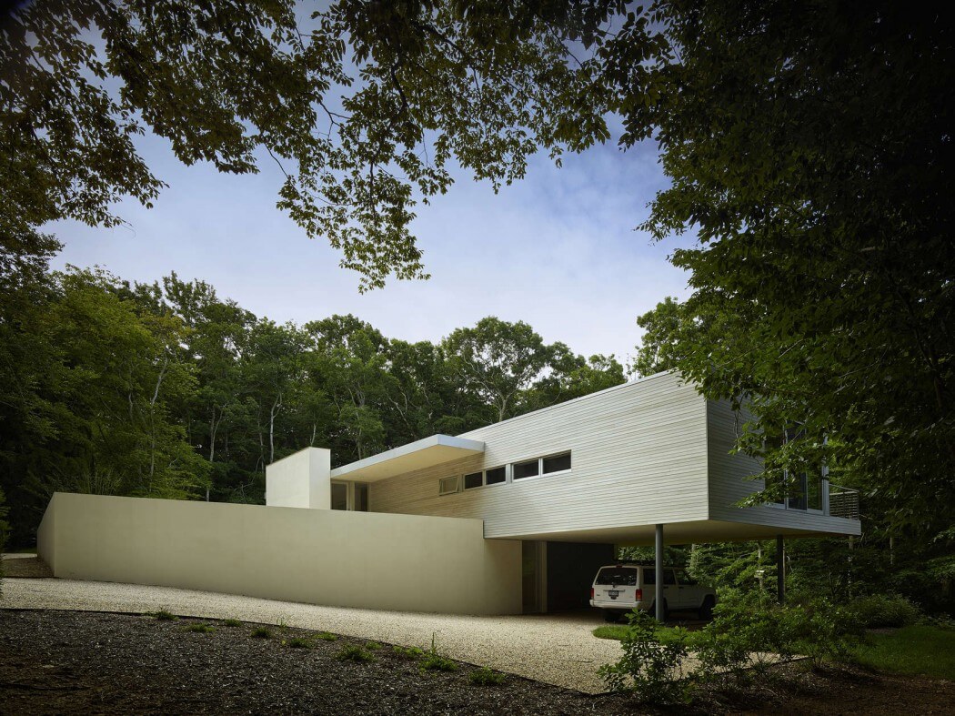 Green Woods House by Stelle Lomont Rouhani - 1