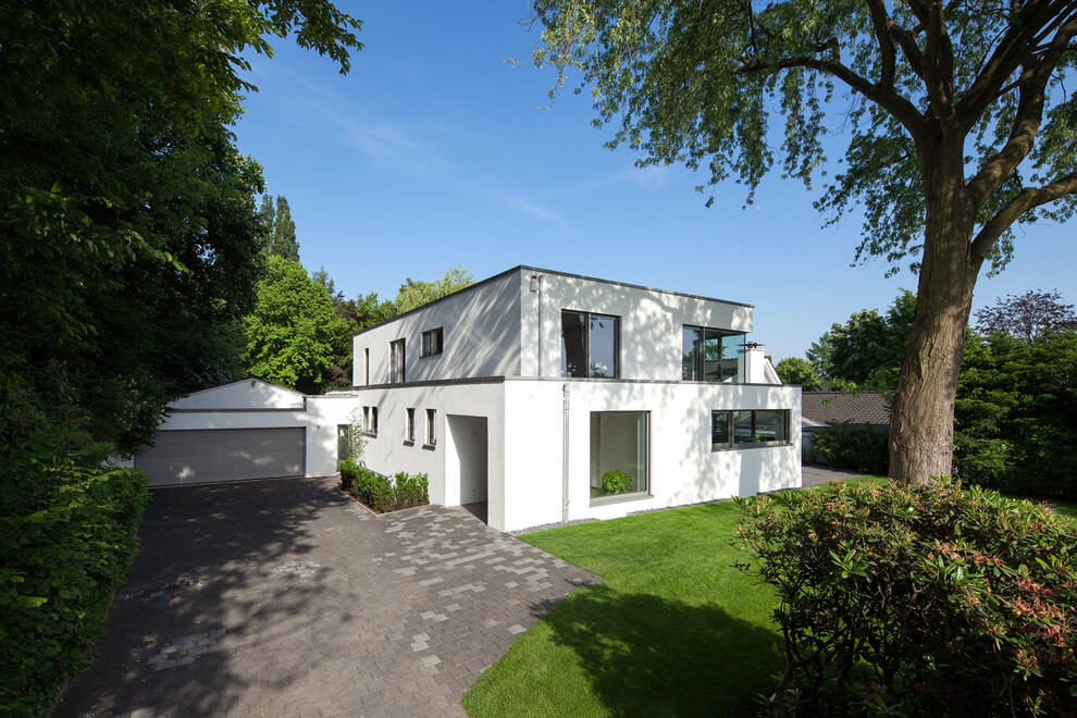 House in Meerbusch by Holle Architekten - 1