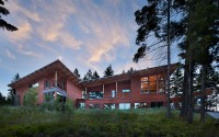 021-basecamp-johnston-architects