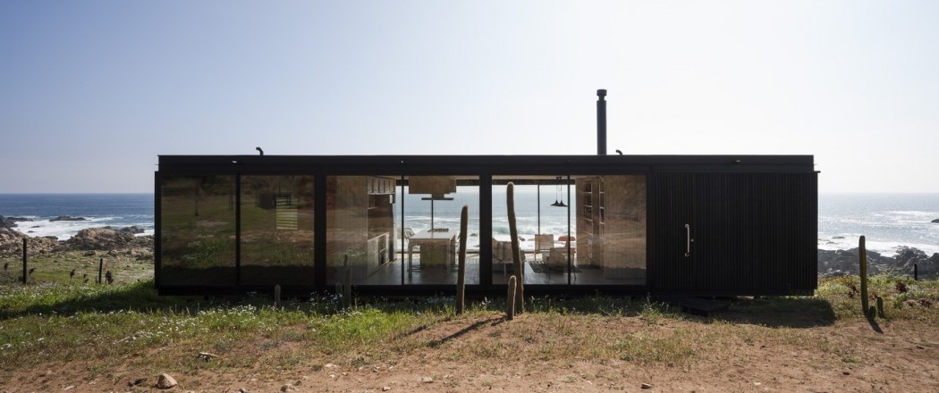 Remote House by Felipe Assadi - 1