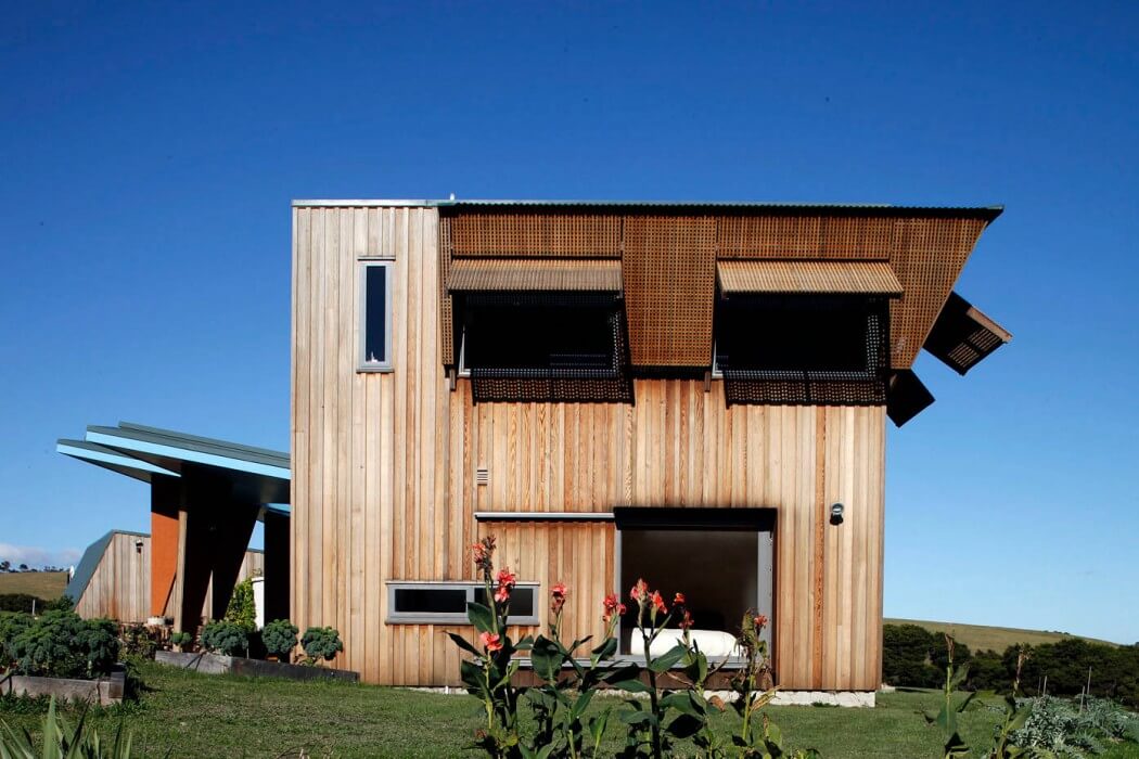 Waiheke Island House by Mitchell & Stout Architects
