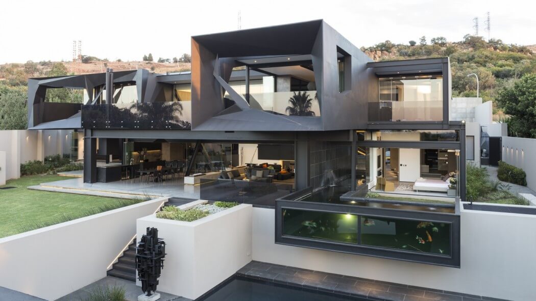 Kloof Road House by Nico van der Meulen Architects - 1