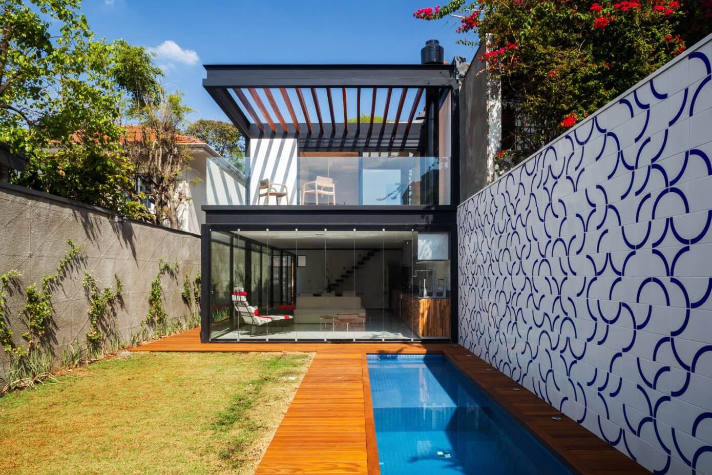 Casa 7×37 by CR2ARCHITECTURE