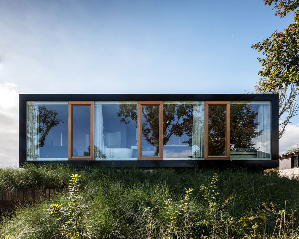 Villa V by Paul de Ruiter Architects - 1