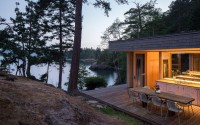 030-lone-madrone-retreat-heliotrope-architects