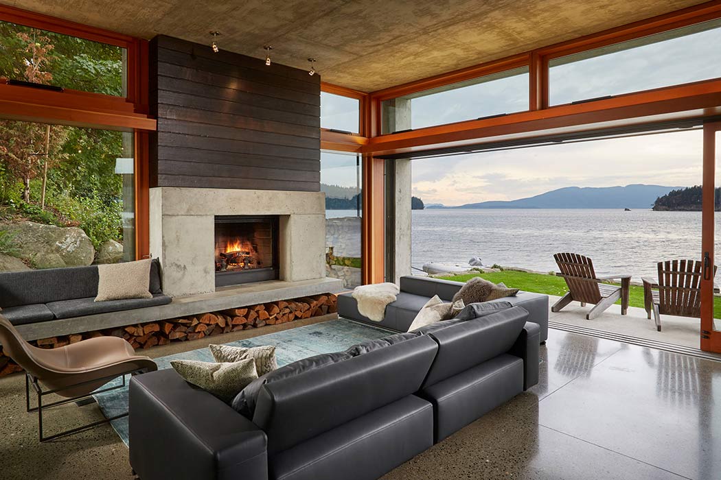 Bay House by McClellan Architects