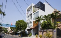 023-vietnamese-town-house-mm-architects